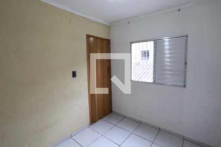 Quarto 2 de casa para alugar com 2 quartos, 40m² em Jardim Nordeste, São Paulo