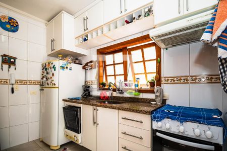 Cozinha de casa à venda com 2 quartos, 136m² em Lar São Paulo, São Paulo