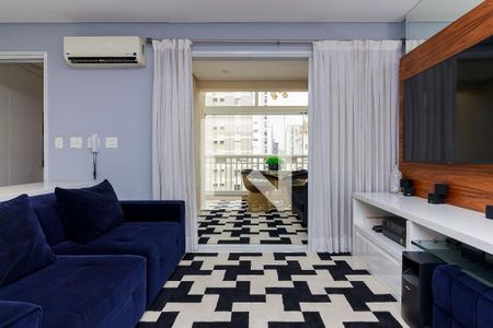 Sala de apartamento para alugar com 2 quartos, 102m² em Vila Cordeiro, São Paulo