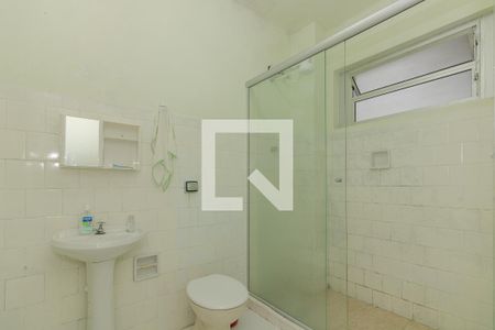 Banheiro de apartamento à venda com 2 quartos, 44m² em Bom Fim, Porto Alegre