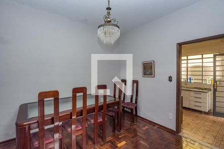 Sala 2 de casa à venda com 4 quartos, 208m² em Bonfim, Belo Horizonte