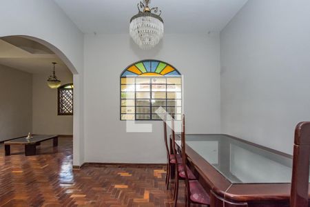 Sala 2 de casa à venda com 4 quartos, 208m² em Bonfim, Belo Horizonte