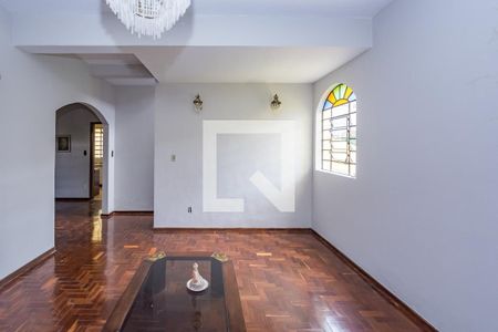 Sala 1 de casa à venda com 4 quartos, 208m² em Bonfim, Belo Horizonte