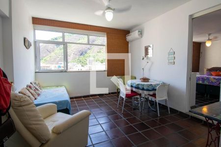 Sala de apartamento à venda com 3 quartos, 95m² em Copacabana, Rio de Janeiro