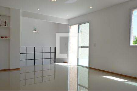 Sala 2 de apartamento para alugar com 3 quartos, 160m² em Taquara, Rio de Janeiro