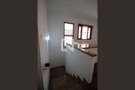 Hall dos Quartos de casa à venda com 4 quartos, 160m² em Jardim Londrina, São Paulo