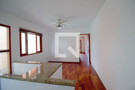 Hall dos Quartos de casa à venda com 4 quartos, 160m² em Jardim Londrina, São Paulo