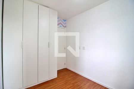 Quarto 1 de apartamento para alugar com 2 quartos, 44m² em Jardim Utinga, Santo André