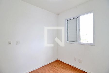 Quarto 1 de apartamento para alugar com 2 quartos, 44m² em Jardim Utinga, Santo André