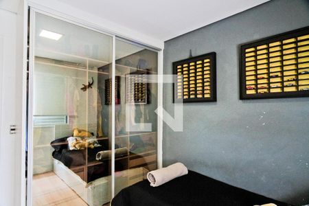 Quarto de apartamento à venda com 3 quartos, 87m² em Vila Comercial, São Paulo