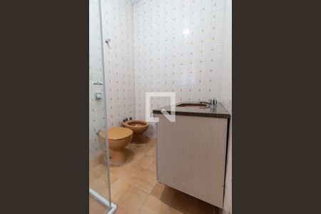 Suíte de casa à venda com 2 quartos, 380m² em Vila Amélia, São Paulo