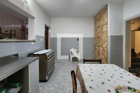 Casa à venda com 194m², 3 quartos e 4 vagas Casa à venda com 194m², 3 quartos e 4 vagasCozinha 1