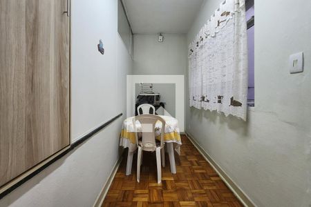 Casa à venda com 194m², 3 quartos e 4 vagas Casa à venda com 194m², 3 quartos e 4 vagasCozinha 2