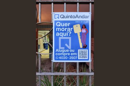 Casa à venda com 194m², 3 quartos e 4 vagas Casa à venda com 194m², 3 quartos e 4 vagasPlaquinha