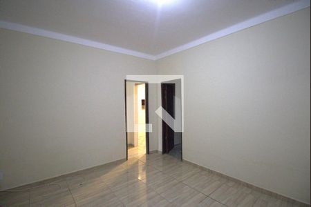 Sala de casa para alugar com 3 quartos, 150m² em Galo Branco, São Gonçalo