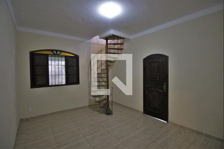 Sala de casa para alugar com 3 quartos, 150m² em Galo Branco, São Gonçalo