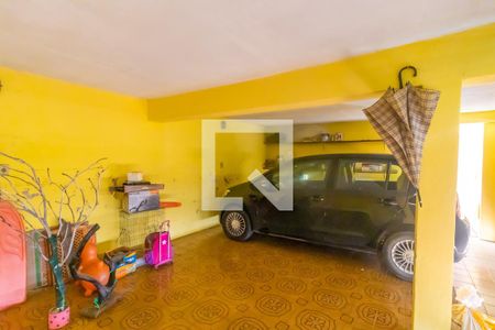 Casa à venda com 232m², 3 quartos e 2 vagas Casa à venda com 232m², 3 quartos e 2 vagasGaragem