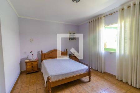 Casa à venda com 232m², 3 quartos e 2 vagas Casa à venda com 232m², 3 quartos e 2 vagasSuíte 1