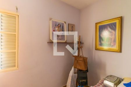 Casa à venda com 232m², 3 quartos e 2 vagas Casa à venda com 232m², 3 quartos e 2 vagasQuarto 3