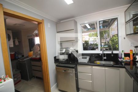 Casa de condomínio para alugar com 260m², 4 quartos e 3 vagas Casa de condomínio para alugar com 260m², 4 quartos e 3 vagasCozinha