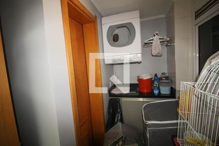 Casa de condomínio para alugar com 260m², 4 quartos e 3 vagas Casa de condomínio para alugar com 260m², 4 quartos e 3 vagasÁrea de Serviço