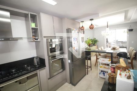 Casa de condomínio para alugar com 260m², 4 quartos e 3 vagas Casa de condomínio para alugar com 260m², 4 quartos e 3 vagasCozinha