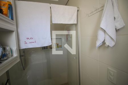 Casa de condomínio para alugar com 260m², 4 quartos e 3 vagas Casa de condomínio para alugar com 260m², 4 quartos e 3 vagasBanheiro da Suíte