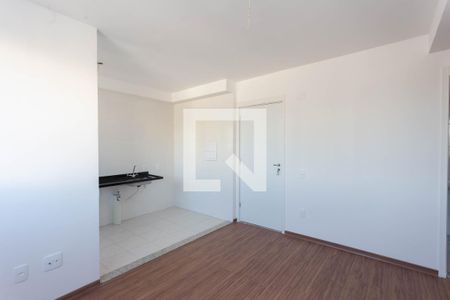 Sala de apartamento para alugar com 2 quartos, 75m² em Jardim Maria Estela, São Paulo