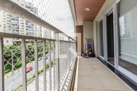 Varanda de apartamento para alugar com 1 quarto, 50m² em Tamboré, Santana de Parnaíba