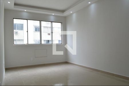 Sala de apartamento para alugar com 1 quarto, 65m² em Taquara, Rio de Janeiro
