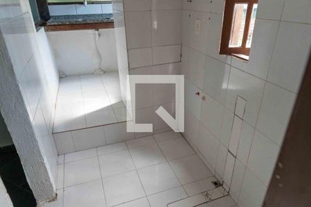 Cozinha de kitnet/studio para alugar com 1 quarto, 30m² em Maravista, Niterói