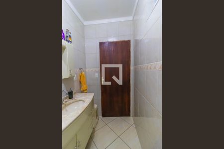 Casa à venda com 270m², 5 quartos e 4 vagas Casa à venda com 270m², 5 quartos e 4 vagasBanheiro