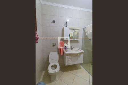 Casa à venda com 270m², 5 quartos e 4 vagas Casa à venda com 270m², 5 quartos e 4 vagasBanheiro da Suíte 2