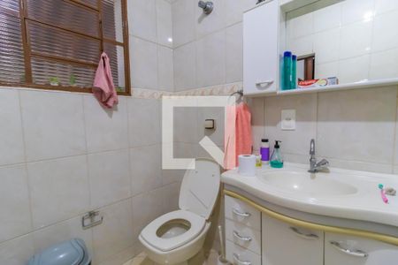 Casa à venda com 270m², 5 quartos e 4 vagas Casa à venda com 270m², 5 quartos e 4 vagasBanheiro da Suíte 2