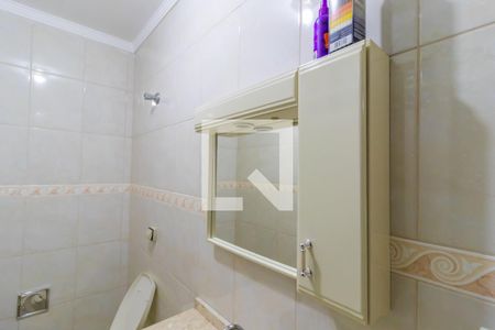 Casa à venda com 270m², 5 quartos e 4 vagas Casa à venda com 270m², 5 quartos e 4 vagasBanheiro