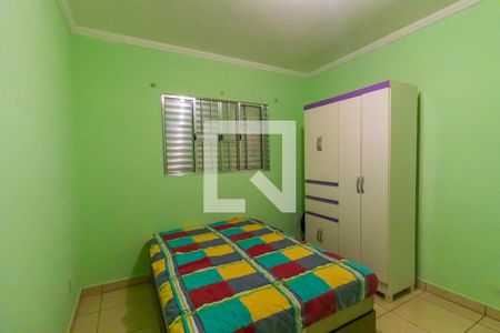 Casa à venda com 270m², 5 quartos e 4 vagas Casa à venda com 270m², 5 quartos e 4 vagasEdícula