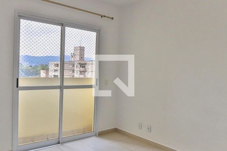 Sala de apartamento para alugar com 3 quartos, 54m² em Vila Mazzei, São Paulo