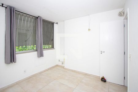 Quarto 1 de apartamento para alugar com 3 quartos, 80m² em Zé Garoto, São Gonçalo