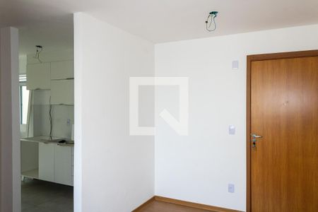 Sala de apartamento para alugar com 2 quartos, 60m² em Campo Grande, Rio de Janeiro