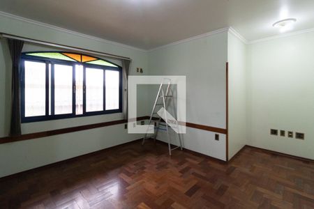 Suíte 1 de casa à venda com 4 quartos, 400m² em Vila Carrão, São Paulo