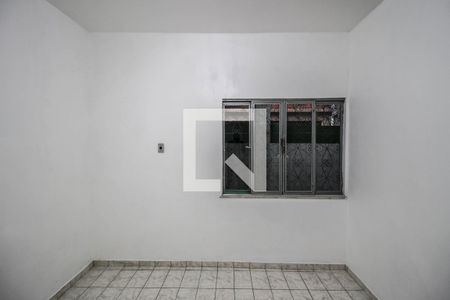 Quarto 1 de casa para alugar com 3 quartos, 133m² em Vila Emil, Mesquita