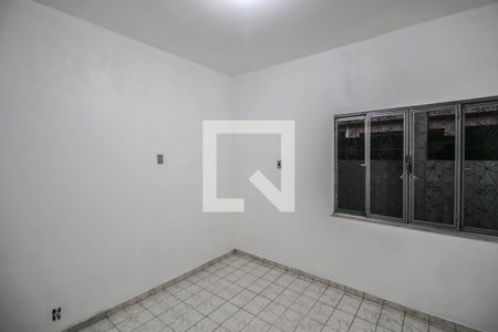 Quarto 1 de casa para alugar com 3 quartos, 133m² em Vila Emil, Mesquita