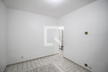 Sala de casa para alugar com 3 quartos, 133m² em Vila Emil, Mesquita
