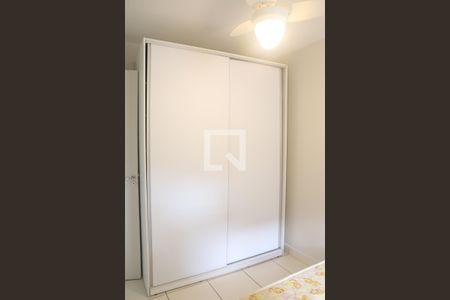 Quarto de apartamento à venda com 2 quartos, 47m² em Jardim Boa Esperança, Campinas