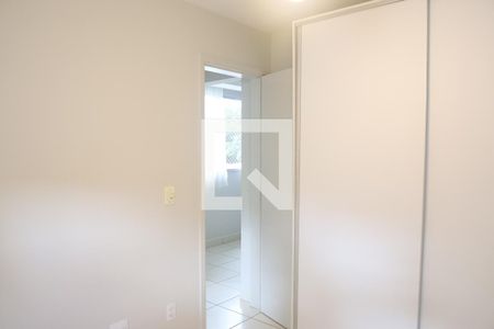 Quarto de apartamento à venda com 2 quartos, 47m² em Jardim Boa Esperança, Campinas