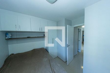 Quarto 1 de apartamento para alugar com 2 quartos, 45m² em Vicente de Carvalho, Rio de Janeiro