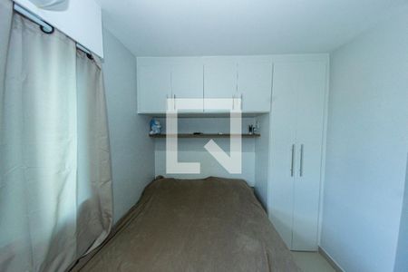 Quarto 1 de apartamento para alugar com 2 quartos, 45m² em Vicente de Carvalho, Rio de Janeiro