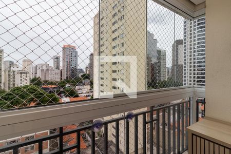 Varanda de apartamento à venda com 2 quartos, 73m² em Vila Olímpia, São Paulo