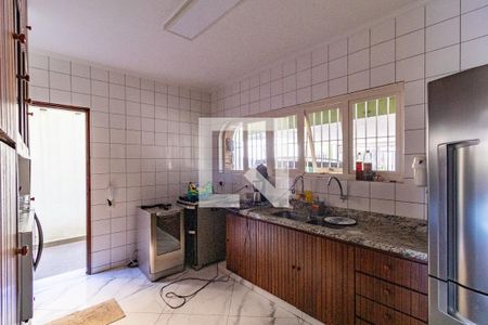 Cozinha de casa para alugar com 3 quartos, 265m² em Jardim das Vertentes, São Paulo