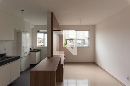 Sala de apartamento para alugar com 2 quartos, 43m² em Parque Industrial, Campinas